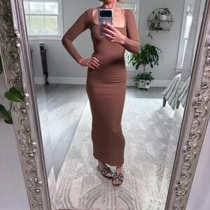 Long Sleeve Ribbed Bodycon Maxi Dress | Square Neckline